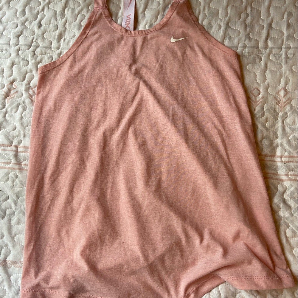 Nike tank